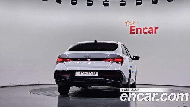 Hyundai AVANTE 2024 — photo 4