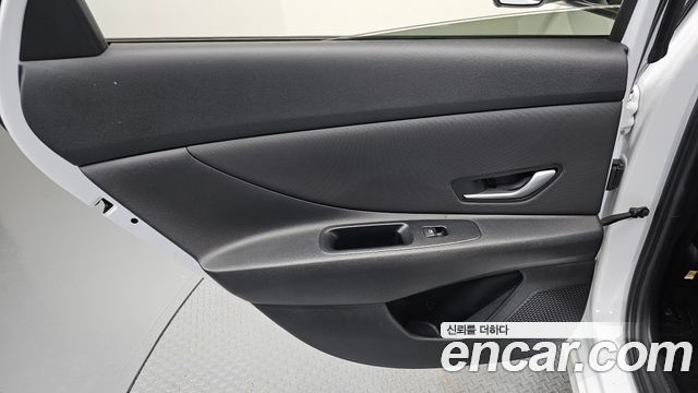 Hyundai AVANTE 2024 — photo 15