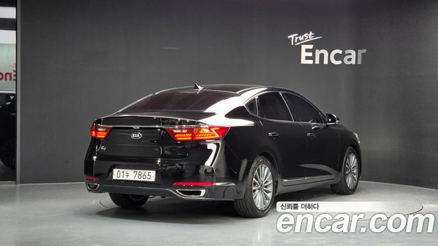 Kia K7 2017 — photo 2