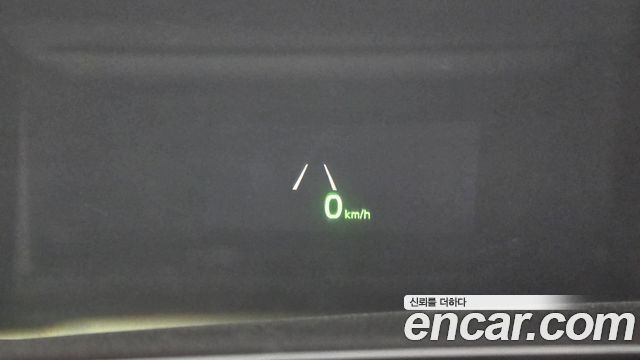 Kia K7 2017 — photo 21