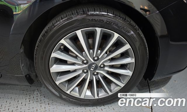 Kia K7 2017 — photo 7