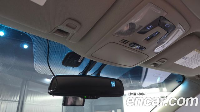 Toyota Sienna 2017 — photo 25