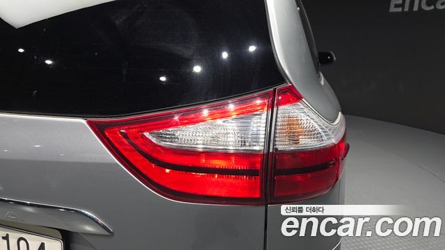 Toyota Sienna 2017 — photo 9