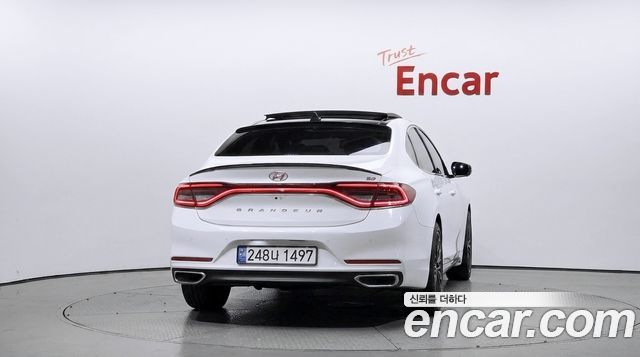 Hyundai Grandeur 2018 — photo 4