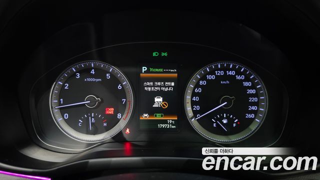 Hyundai Grandeur 2018 — photo 8