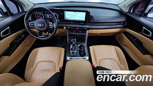 Kia Canival 2023 — photo 10