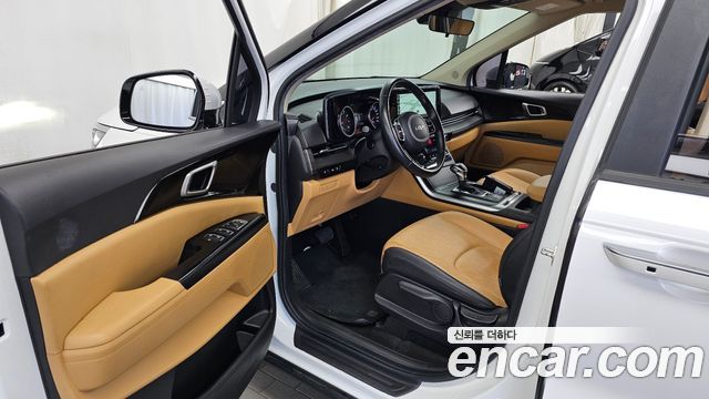 Kia Canival 2023 — photo 13