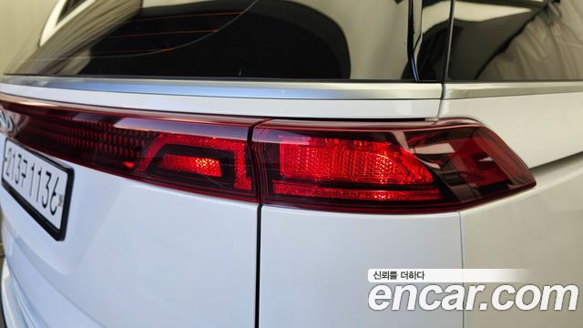 Kia Canival 2023 — photo 9