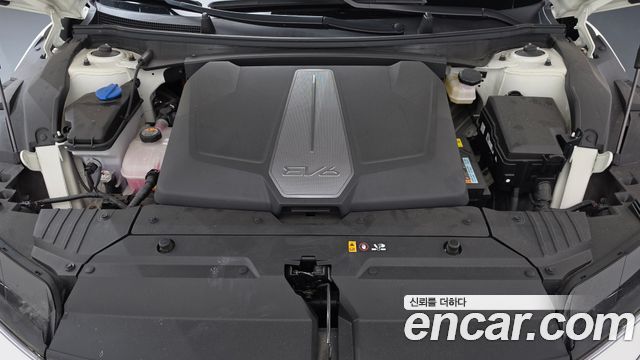 Kia EV6 2025 — photo 6