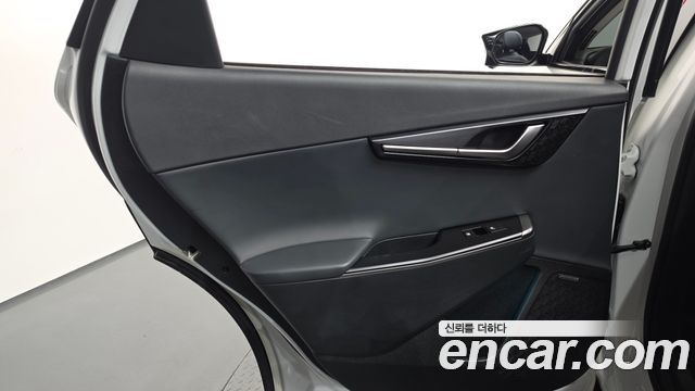 Kia EV6 2025 — photo 15
