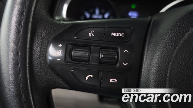 Kia Canival 2019 — photo 23