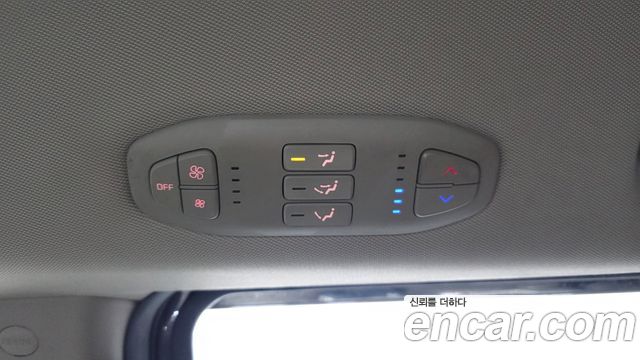 Kia Canival 2019 — photo 31