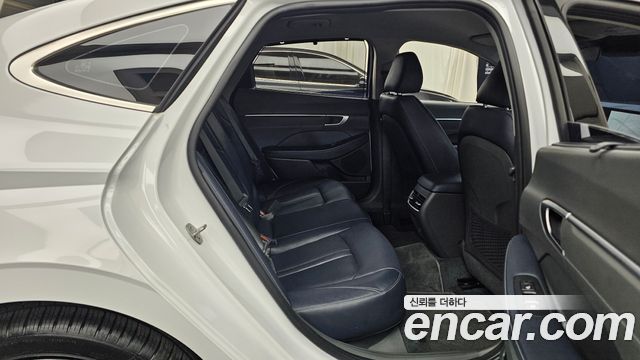 Hyundai Sonata 2024 — photo 17