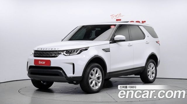 Land Rover Discovery 2019 — photo 1