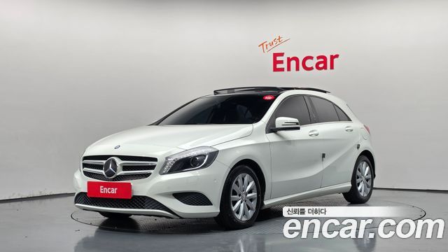 Mercedes-Benz A-Class 2015 — photo 1