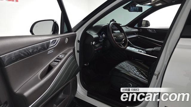 Genesis GV80 2020 — photo 13