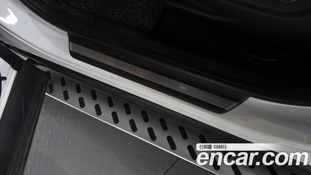 Genesis GV80 2020 — photo 24