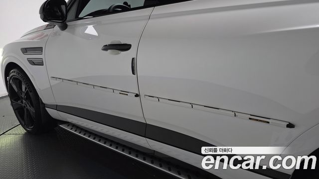 Genesis GV80 2020 — photo 25
