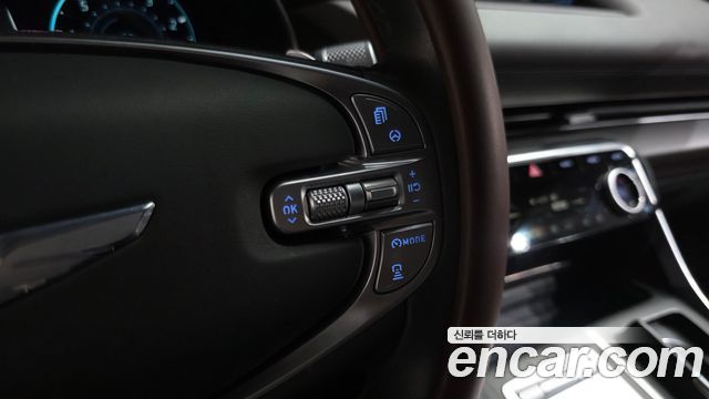 Genesis GV80 2020 — photo 29