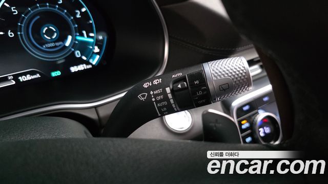 Genesis GV80 2020 — photo 37