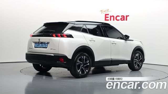 Peugeot 2008 2021 — photo 2