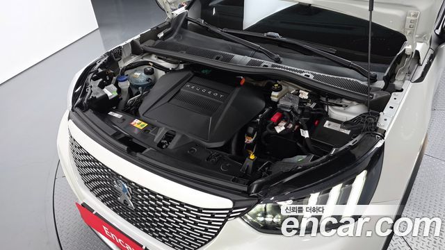 Peugeot 2008 2021 — photo 6