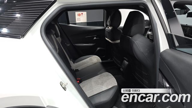Peugeot 2008 2021 — photo 18