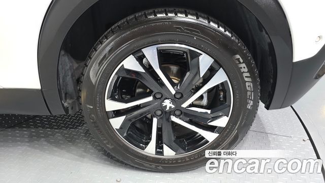 Peugeot 2008 2021 — photo 7