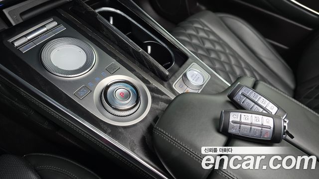 Genesis GV80 2021 — photo 12