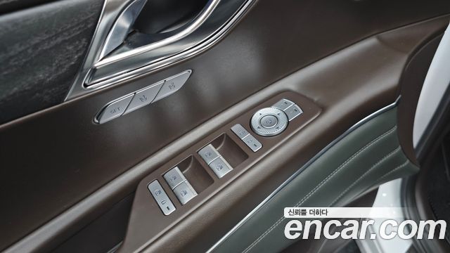 Genesis GV80 2021 — photo 21