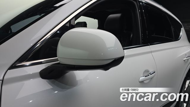 Genesis GV80 2021 — photo 32