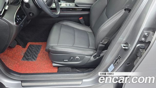 Genesis GV70 2021 — photo 25