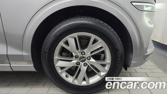 Genesis GV70 2021 — photo 7