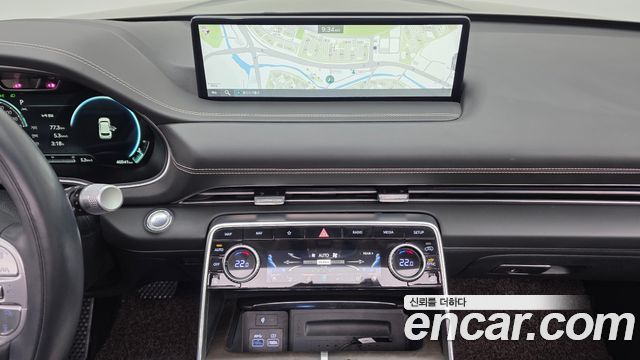 Genesis GV80 2023 — photo 14