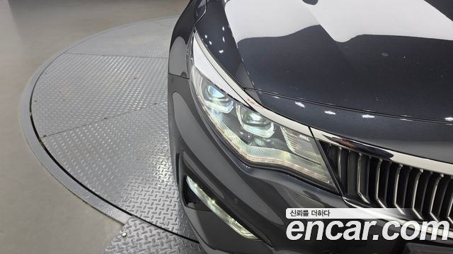 Kia K5 2019 — photo 8