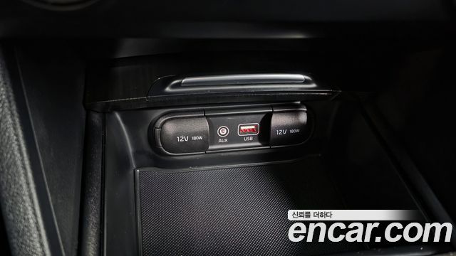 Kia K5 2019 — photo 27