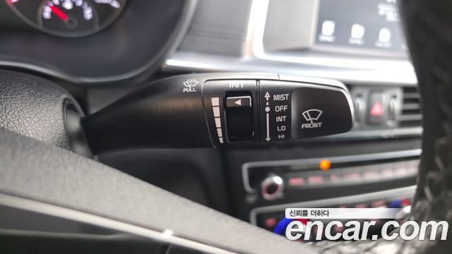 Kia K5 2019 — photo 34