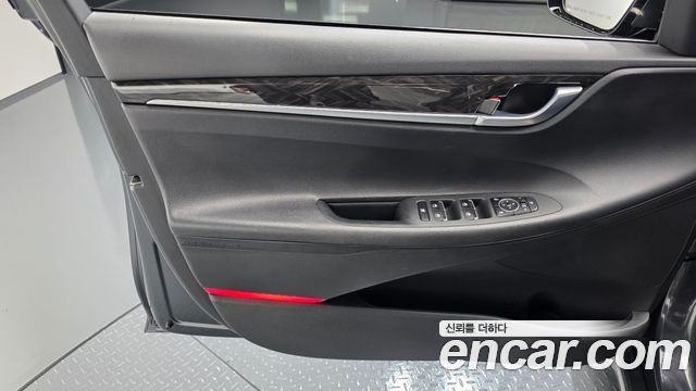 Hyundai Grandeur 2017 — photo 14