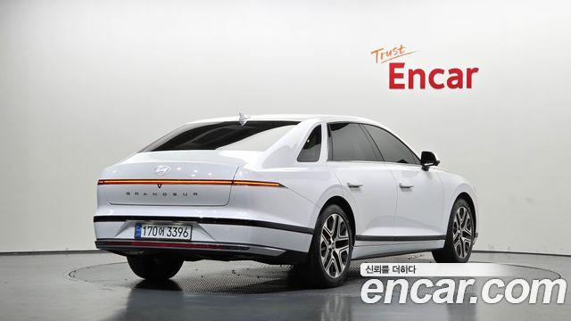 Hyundai Grandeur 2023 — photo 2