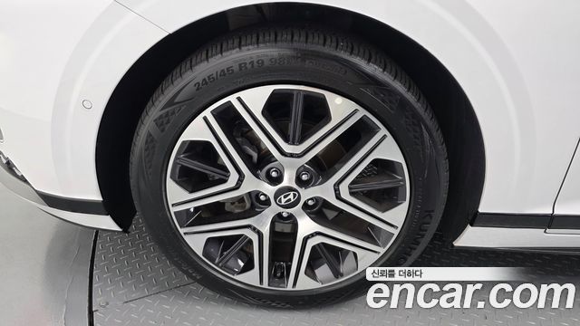 Hyundai Grandeur 2023 — photo 5