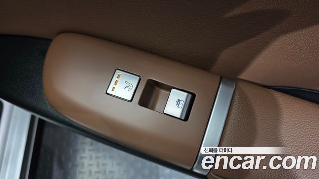 Hyundai Grandeur 2023 — photo 24
