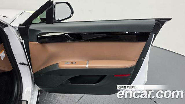 Hyundai Grandeur 2023 — photo 15