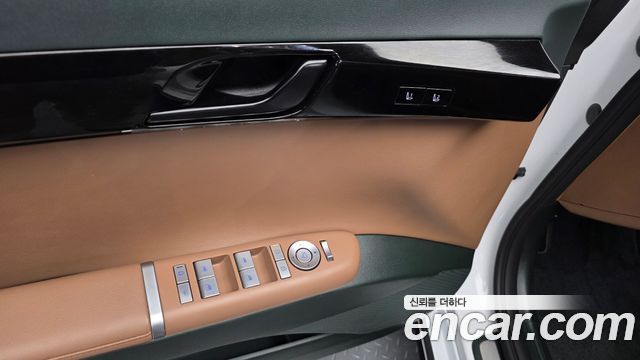 Hyundai Grandeur 2023 — photo 31