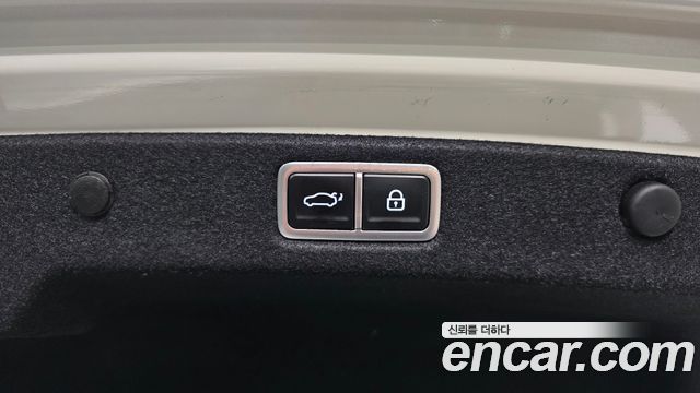Hyundai Grandeur 2023 — photo 36