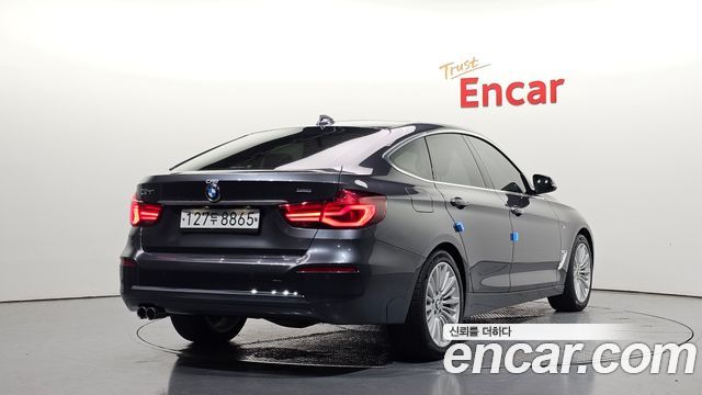 BMW Gran Turismo 2020 — photo 2