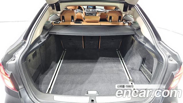 BMW Gran Turismo 2020 — photo 20
