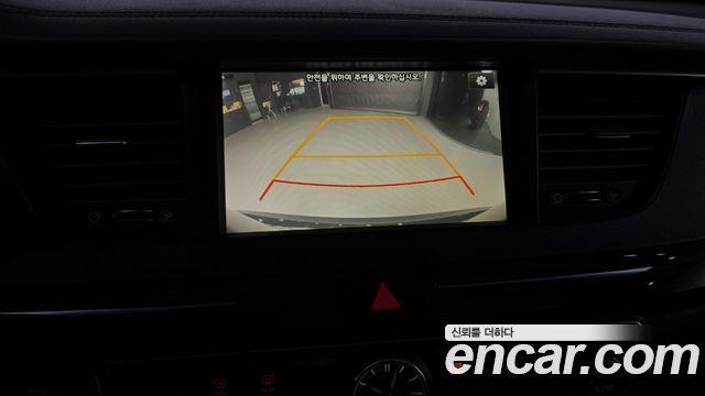 Kia K7 2016 — photo 22