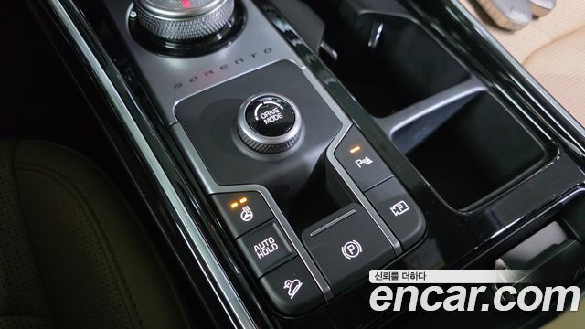 Kia Sorento 2024 — photo 28