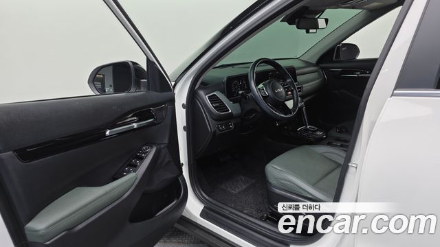 Kia Seltos 2023 — photo 13