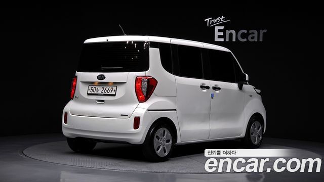 Kia RAY 2017 — photo 2